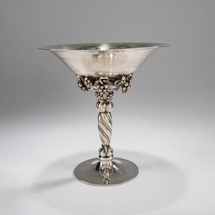 Hauptbild zu Objekt, Tazza 'Wine', 1918, Georg Jensen, Jensen, Georg, Kopenhagen / Copenhagen, 180B 416