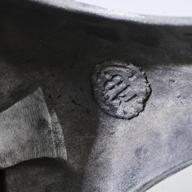 Bild 2 zu Objekt, Zwei St&uuml;hle 'Dolphin tail', 1990, Mark Brazier-Jones, Brazier Jones, Mark, Buckland, Buntingford, 181A 487