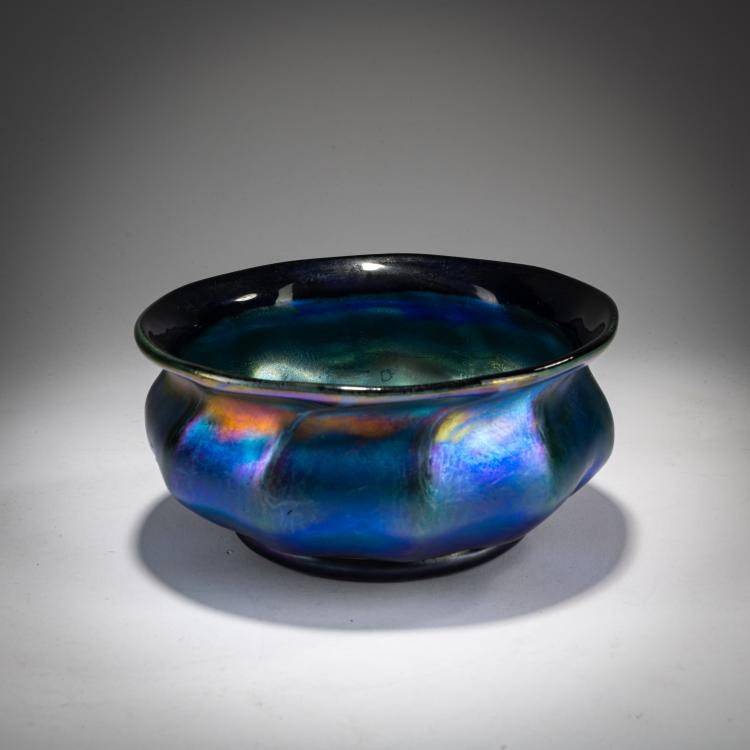 Bild 1 zu Objekt, Kleine 'Favrile'-Schale, um 1892, Louis C. Tiffany, Tiffany, New York, 180A 134