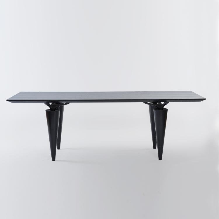 Hauptbild zu Objekt, Table 'Oscar', 1991, Isao Hosoe, Cassina, Mailand, 179A 419