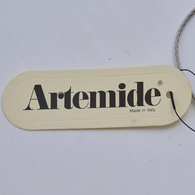 Bild 6 zu Objekt, Tisch-/Bodenleuchte 'Mendori' aus der Serie 'In-Ei', 2010, Issey Miyake, Artemide, Mailand / Milan, 181A 519
