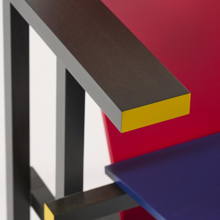 Bild 1 zu Objekt, Armlehnsessel 'Rot-Blau', 1918 (Entwurf), Gerrit Rietveld, Cassina, Mailand /Milan, 181A 159