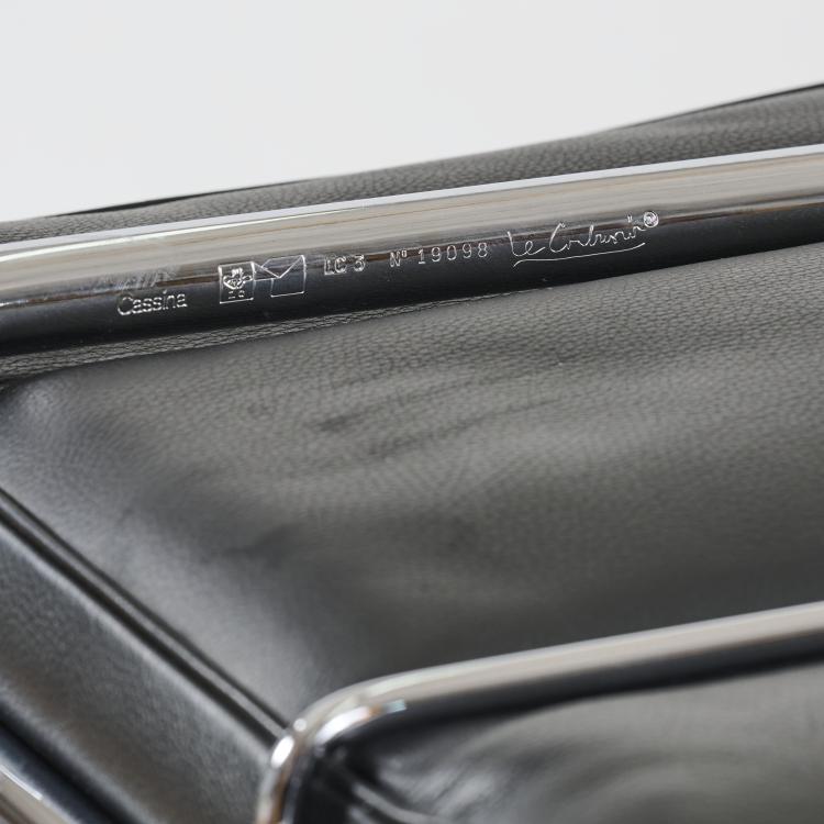 Bild 5 zu Objekt, Two armchairs 'LC 3', 1928 (design), Pierre Jeanneret,Charlotte Perriand,Le Corbusier Charles-&Eacute;douard Jeanneret-Gris, Cassina, Mailand, 181A 171