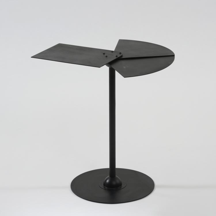 Bild 2 zu Objekt, Side table 'Fan', 1930 (design), Pierre Chareau, Ecart, Paris, 181A 181