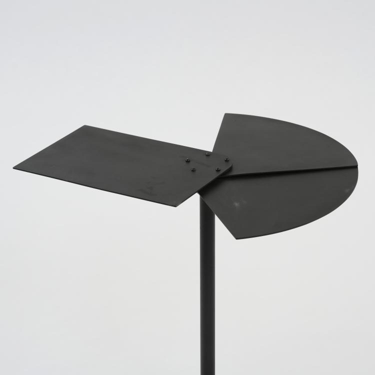 Bild 3 zu Objekt, Side table 'Fan', 1930 (design), Pierre Chareau, Ecart, Paris, 181A 181