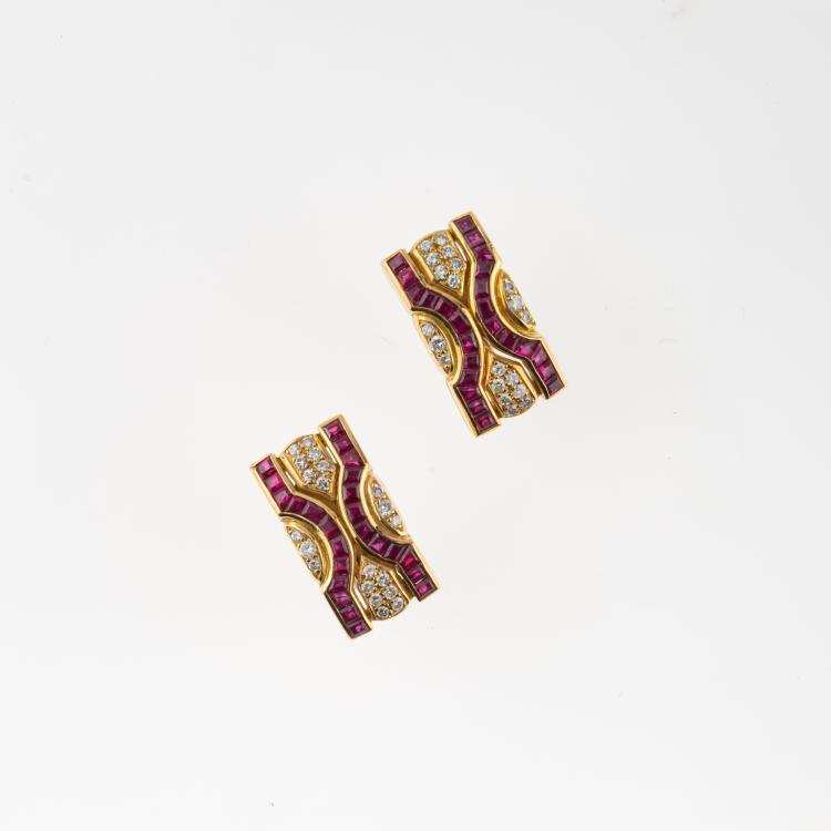 Bild 1 zu Objekt, Armband und Ohrstecker mit Rubinen und Diamanten, 1950er Jahre, Boucheron, Paris, 180C 743