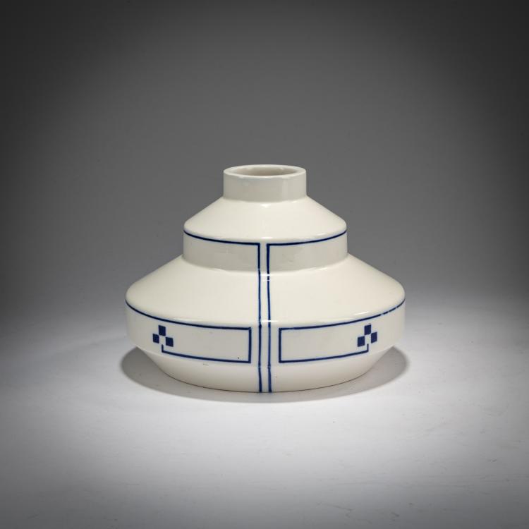 Hauptbild zu Objekt, Vase, c. 1901, Joseph Maria Olbrich, W&auml;chtersbach, 180A 362