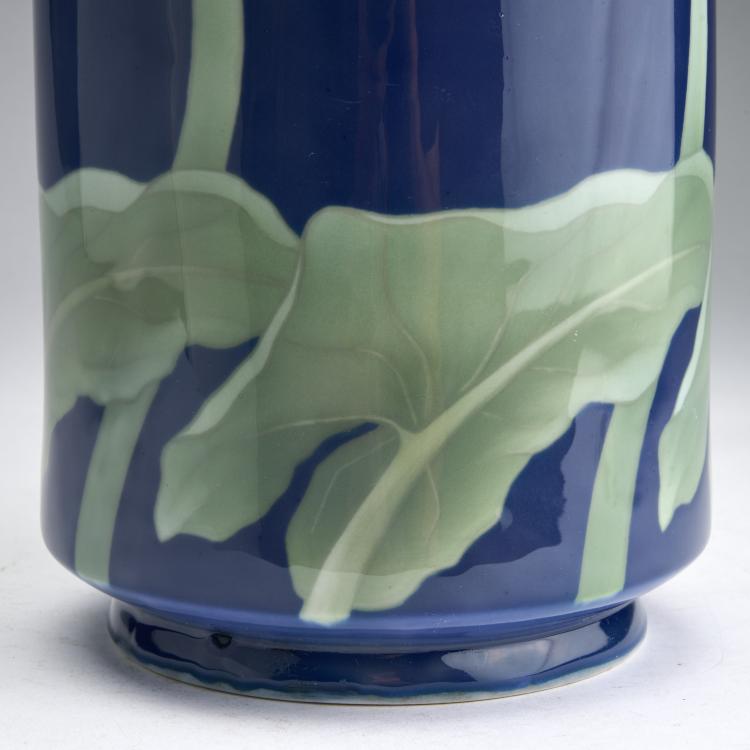Bild 3 zu Objekt, Unikat Vase 'Lilien', 1898, Kopenhagen, KPM / Royal Copenhagen, 180A 299