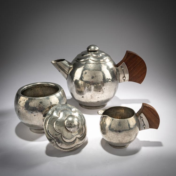 Bild 1 zu Objekt, Dreiteiliges Teeservice, um 1928, Du Mont, Pierre, Paris, 180A 221