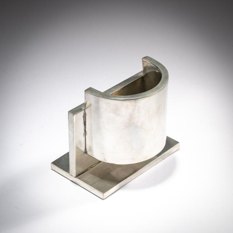 Bild 2 zu Objekt, Vase 'Aqua di Rosa' from the 'Just for Flowers' collection, 2001, Ettore Sottsass, Zani, Serafino, Lumezzane, 180B 531