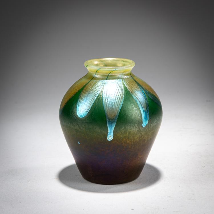 Hauptbild zu Objekt, Miniatur 'Favrile'-Vase, 1901, Louis C. Tiffany, Tiffany, New York, 180A 136