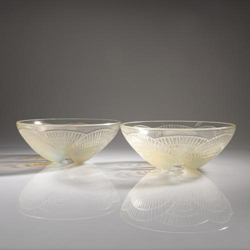 Zwei Schalen (coupe fermée) 'Coquille No. 1', 1924