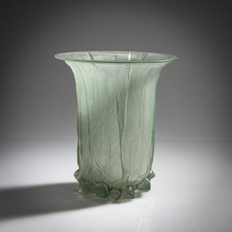 Hauptbild zu Objekt, Vase 'Eucalyptus', 1925, Ren&eacute; Lalique, Lalique, Wingen-sur-Moder, 180A 71