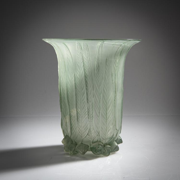Bild 1 zu Objekt, Vase 'Eucalyptus', 1925, Ren&eacute; Lalique, Lalique, Wingen-sur-Moder, 180A 71