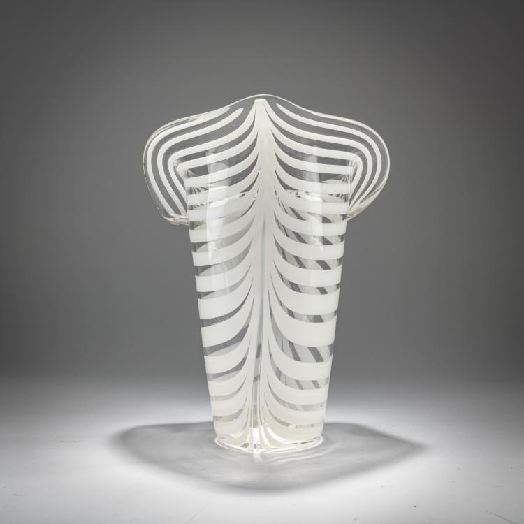 Bild 4 zu Objekt, Vase 'Calla', 1948, Tyra Lundgren, Venini, Murano, 181B 596