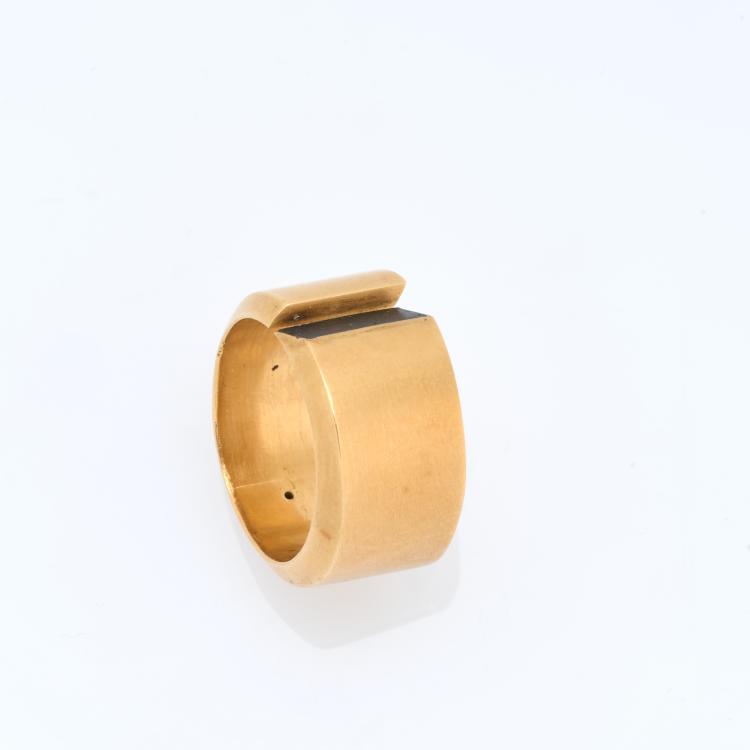 Bild 1 zu Objekt, Ring, 1984, Piergiuliano Reveane, 180C 674