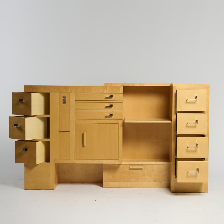 Bild 7 zu Objekt, Sideboard 'Cabinet d'Architecte', c. 1925 (design), Eileen Gray, ClassiCon, M&uuml;nchen/Munich f&uuml;r/for Edition Aram Design, London, 180B 429