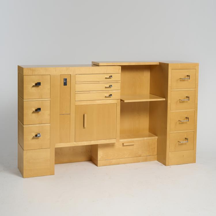 Bild 10 zu Objekt, Sideboard 'Cabinet d'Architecte', c. 1925 (design), Eileen Gray, ClassiCon, M&uuml;nchen/Munich f&uuml;r/for Edition Aram Design, London, 180B 429