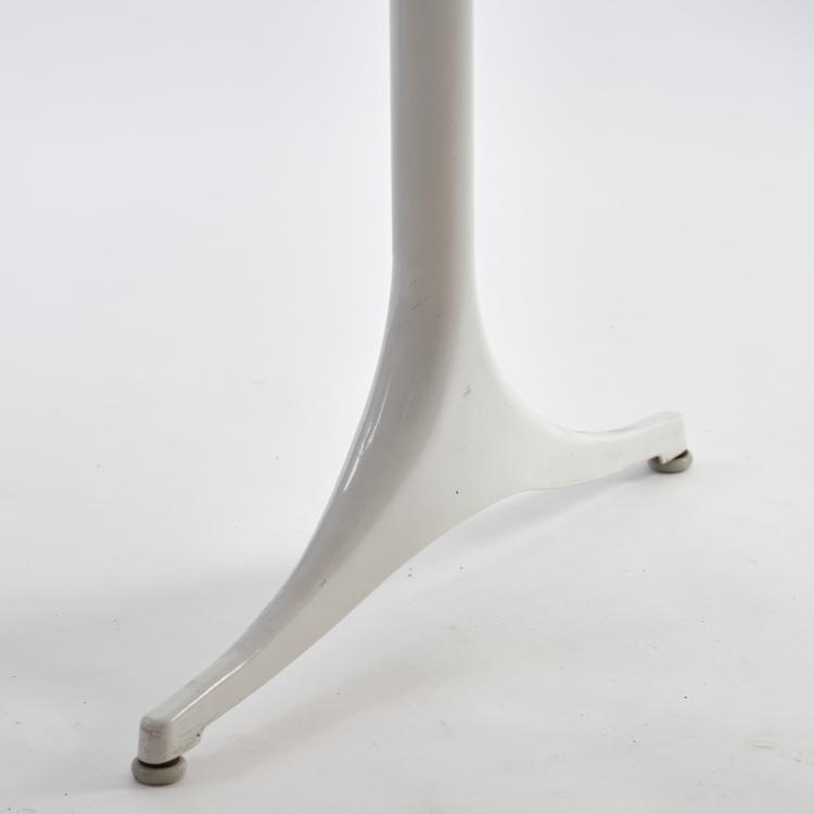 Bild 2 zu Objekt, Tisch 'Pedestal table', 1954/55 (Entwurf), George Nelson, Vitra, Birsfelden, 181A 298