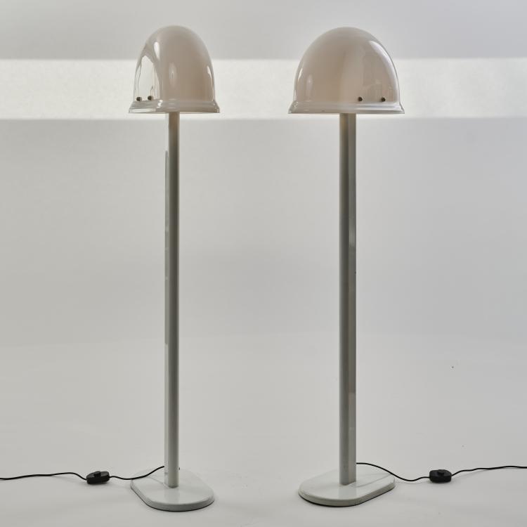 Bild 1 zu Objekt, Two 'Space Age' floor lamps, c. 1970, Rodolfo Bonetto, I Guzzini, Mailand, 181A 258