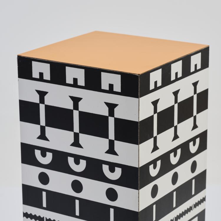 Bild 3 zu Objekt, Stele 'Ollo', 1988, Alessandro Mendini, Alchimia, Mailand / Milan, 180B 514