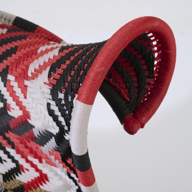 Bild 8 zu Objekt, 'Shadowy' garden armchair, 2009, Tord Boontje, Moroso, Mailand / Milan, 181A 518