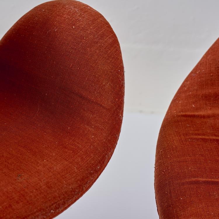 Bild 4 zu Objekt, Two 'Swan' armchairs, 1957/58, Arne Jacobsen, Fritz Hansen, Aller&oslash;d, 180B 480