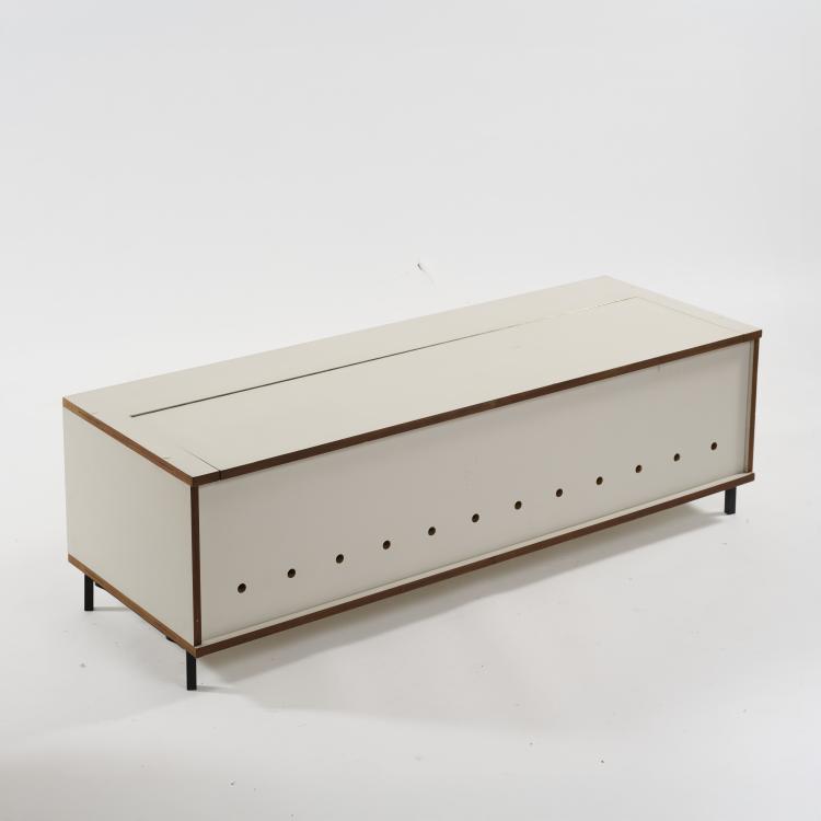 Bild 2 zu Objekt, Bed frame 'HFG Ulm', 1954, Hans Gugelot, HFG Ulm, 181A 296