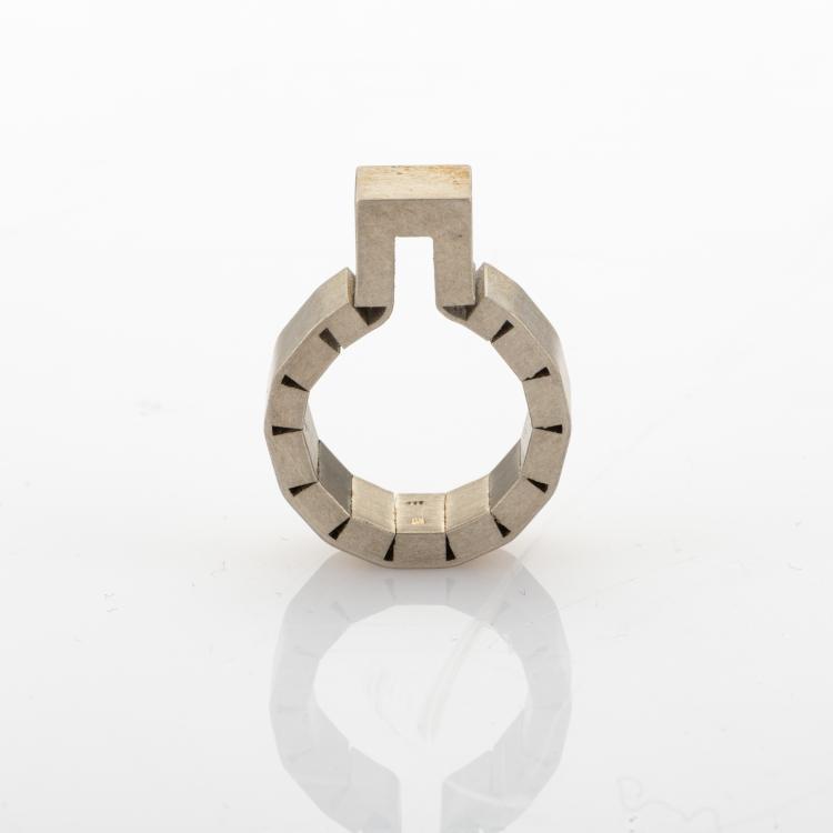 Bild 3 zu Objekt, Ring &sbquo;Sawcut&lsquo;, 1991, Herman Hermsen, 180C 627