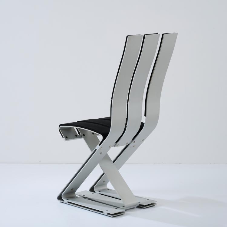 Bild 4 zu Objekt, Zwei St&uuml;hle 'School Chair', 1988, Ron Arad, Vitra Design, Weil am Rhein, 180B 549