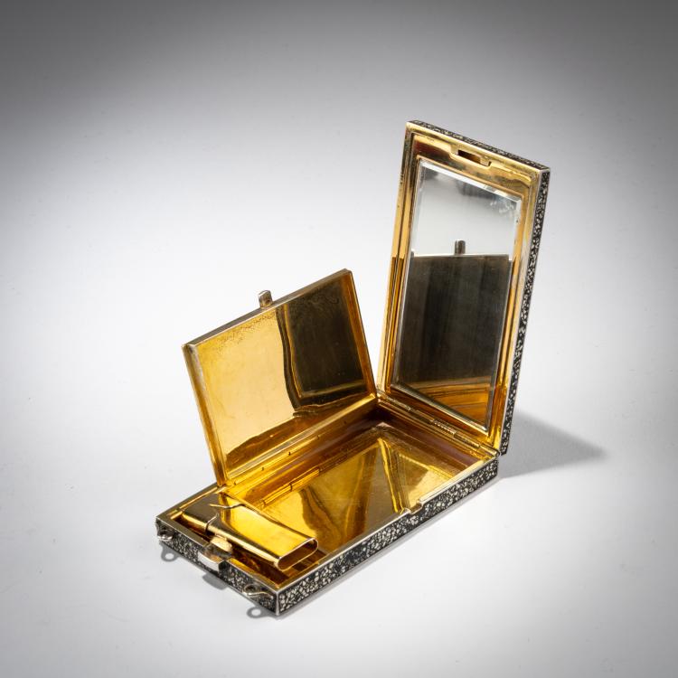 Bild 2 zu Objekt, Schminkdose mit Lippenstifthalter, um 1928, Frankreich / France, 180A 207