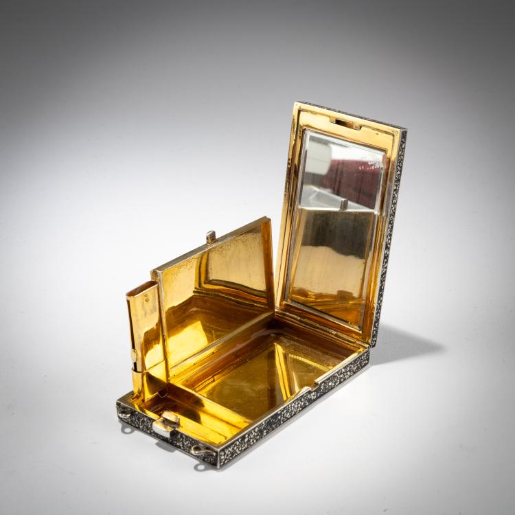 Bild 3 zu Objekt, Schminkdose mit Lippenstifthalter, um 1928, Frankreich / France, 180A 207