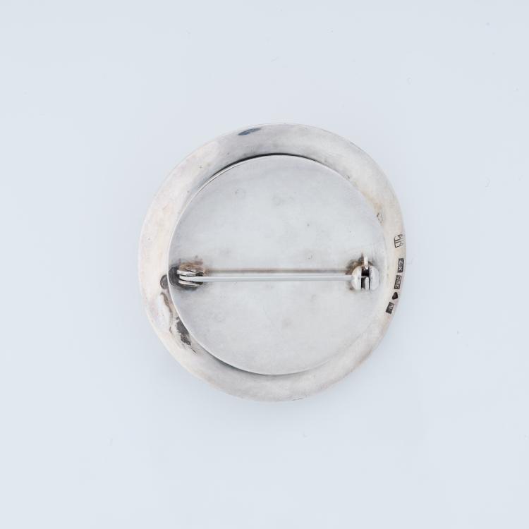 Bild 1 zu Objekt, Brosche mit Karneol, 1975, Helge Narsakka, Koru, Kaunis, Helsinki, 180C 696