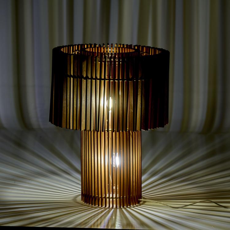 Bild 1 zu Objekt, 'Wood' table light, 2010, Fernando Campana,Humberto Campana, Skitsch by Hub Design, Mailand, 180B 579