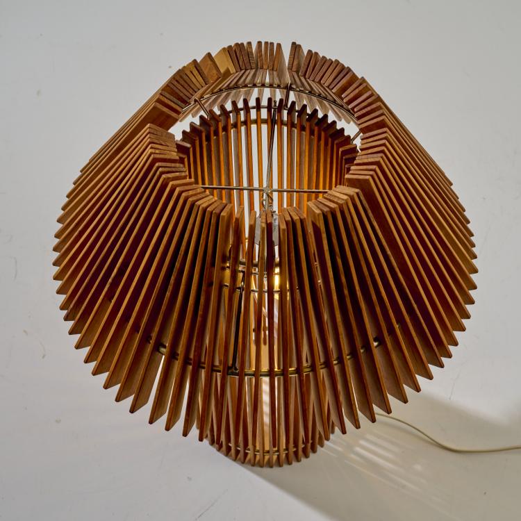 Bild 4 zu Objekt, 'Wood' table light, 2010, Fernando Campana,Humberto Campana, Skitsch by Hub Design, Mailand, 180B 579