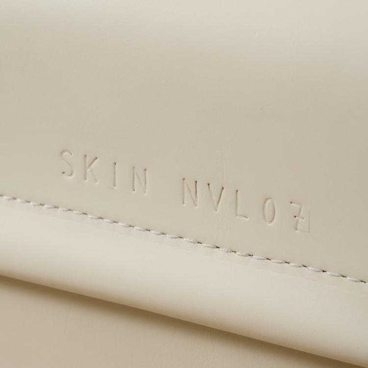 Bild 1 zu Objekt, Armchair 'Skin', 2007, Jean Nouvel, Molteni & C., Giussano, 180B 578