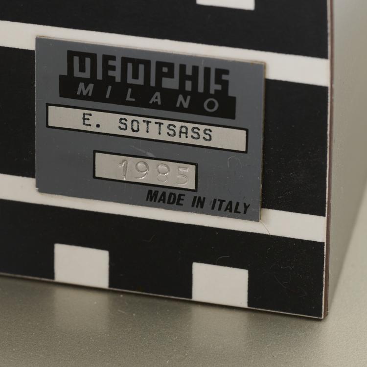 Bild 7 zu Objekt, High table 'Ivory', 1985 (design), Ettore Sottsass, Memphis, Mailand / Milan, 180B 511