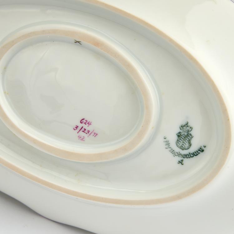 Bild 7 zu Objekt, Eight pieces from the fish service 'Modern', 1899, Hermann Gradl, Nymphenburg, KPM, 180A 305