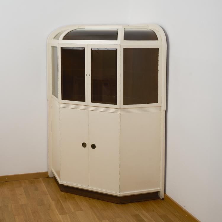 Bild 6 zu Objekt, Display cabinet from the dining room of Else von Guaita-Lampe, 1906, Henry van de Velde, Scheidemantel, H., Weimar, 180B 395