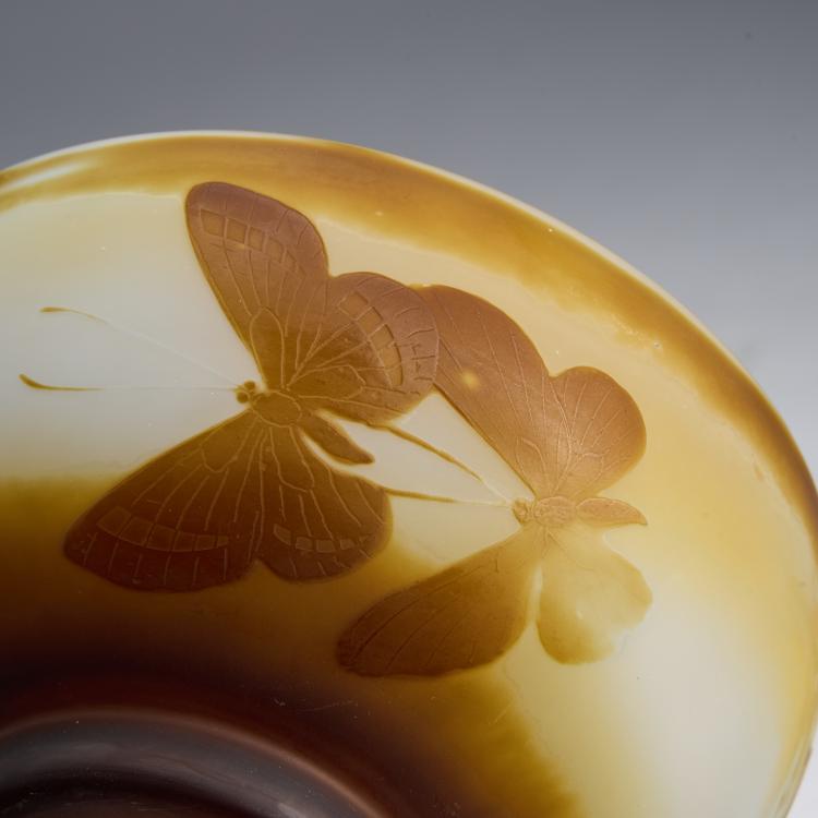 Bild 2 zu Objekt, Schale 'Papillons', 1908-20, Gall&eacute;, Nancy, 180A 57