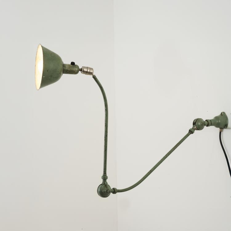 Hauptbild zu Objekt, 'Triplex' wall light, 1919, Johan Petter Johansson, Triplex, Schweden / Sweden, 180B 463