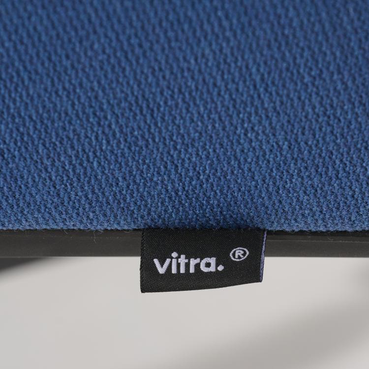 Bild 8 zu Objekt, Vier B&uuml;rodrehst&uuml;hle 'Softshell Chair', 2008 (Entwurf), Ronan Bouroullec,Erwan Bouroullec, Vitra, Birsfelden, 181A 521