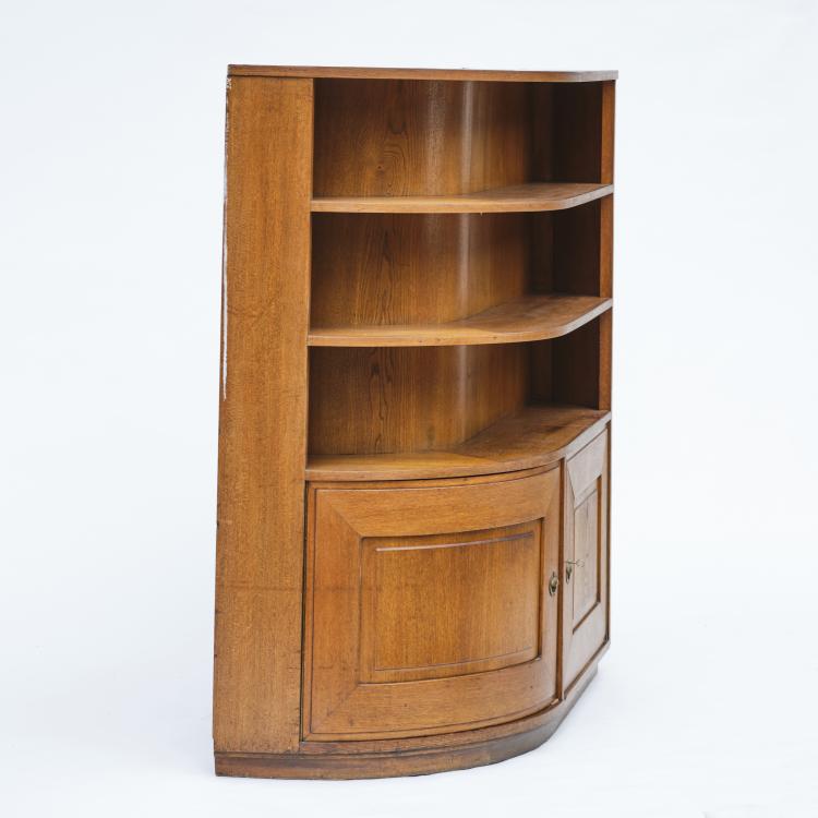 Bild 4 zu Objekt, Corner cabinet, c. 1908, Henry van de Velde, Scheidemantel, H., Weimar, 182A 321