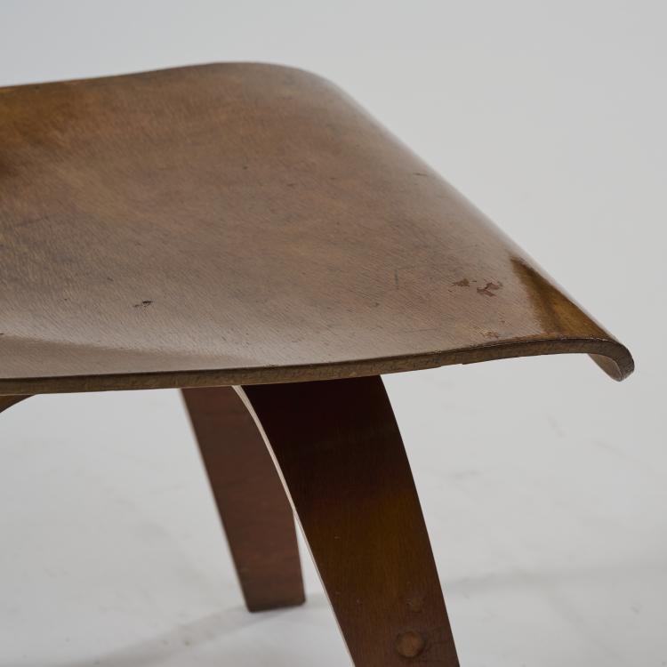 Bild 8 zu Objekt, Armchair 'LCW', 1946 (design), Charles & Ray Eames, Miller Herman, S&uuml;damerika, 181A 214