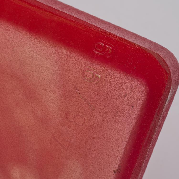 Bild 3 zu Objekt, 'Nobody's chair' from the 'Nobody's perfect' series, 2003, Gaetano Pesce, Zerodisegno, San Giuliano Vecchio; Etro, Mailand / Milan, 180B 527