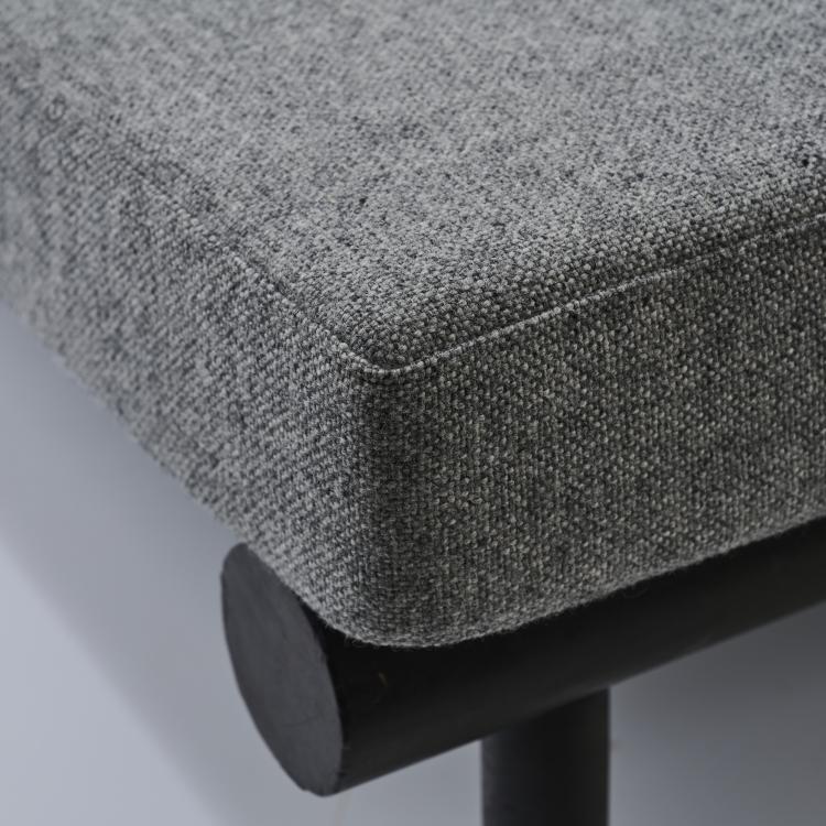 Bild 6 zu Objekt, Two armchairs 'La Cachette', c. 1968, Charlotte Perriand (attributed), Frankreich / France, 180B 543