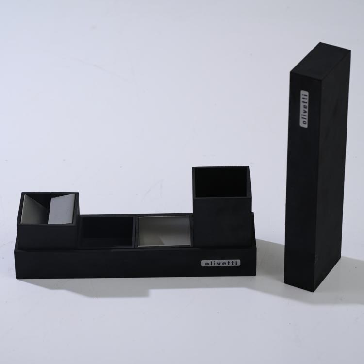 Bild 2 zu Objekt, Vier Teile aus dem Schreibtischset 'Cubo' mit Aschenbecher, 1957, Bruno Munari, Danese, Mailand, 181A 147