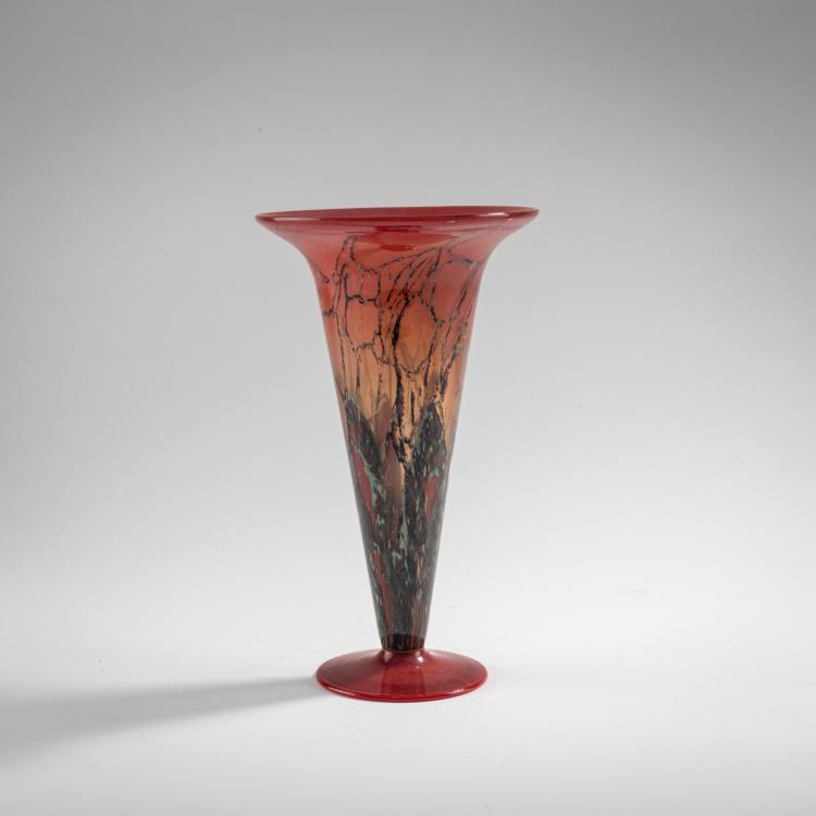 Bild 1 zu Objekt, 'Ikora' vase, c. 1933, WMF, Geislingen, 182A 249