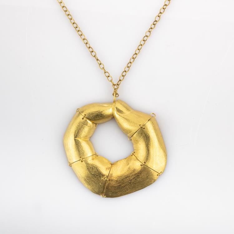 Bild 2 zu Objekt, Halsschmuck 'Fingerspitzen', 2014, Gerd Rothmann, 180C 677