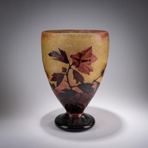 Goblet vase 'Hibiscus', 1919